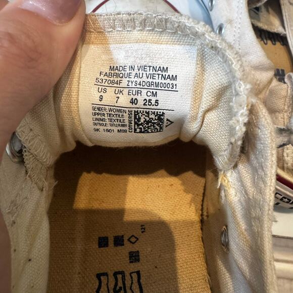 Converse All Star Women's Cream Sneakers Size 9 Stretchy Back Easy Slip On - Picture 6 of 10